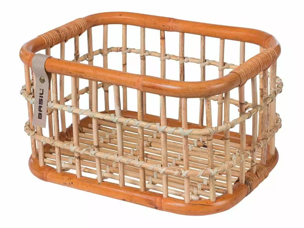 Basil Green Life Rattan – Kurv I Pileflet – 30L – Naturbrun 1 Basil Green Life Rattan – Kurv I Pileflet – 30L – Naturbrun